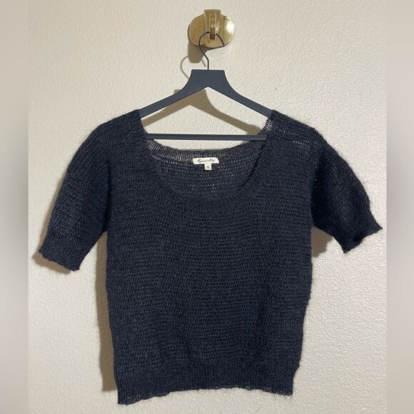 Raven + Lily wool sweater - Picture 1 of 3